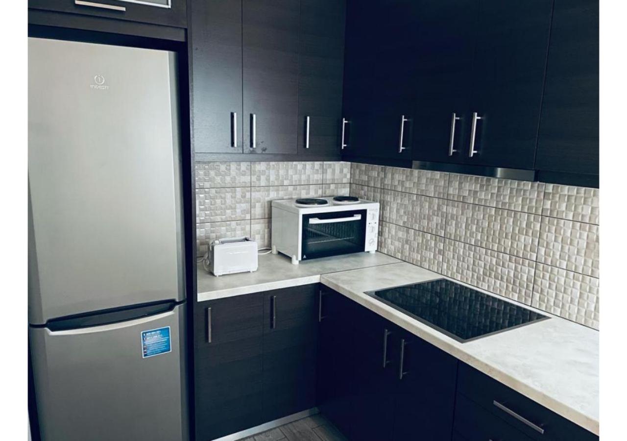 Cozy Apartment In Central Athens - Sleeps 6 Bagian luar foto